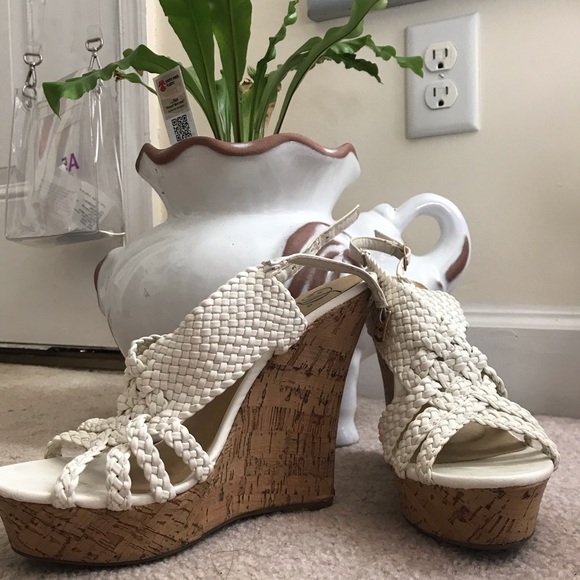 White woven summer cork wedges - Picture 2 of 6